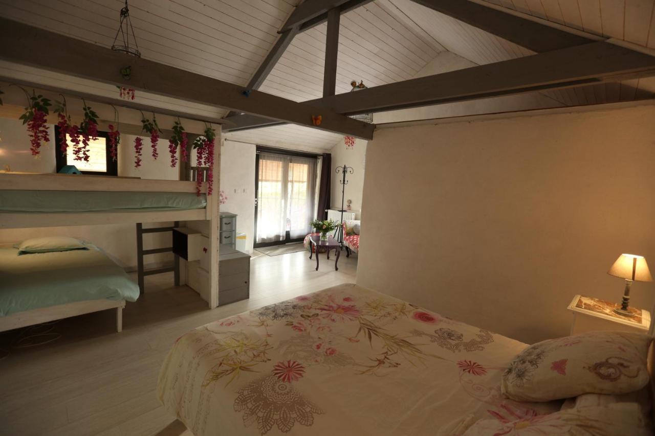 Fenetre Sur Loire Bed & Breakfast Iguerande Eksteriør bilde
